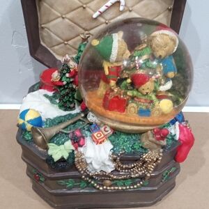 Holiday Snow Globe with Bears and Gifts